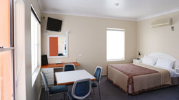 Engadine 4 bed Family room accommodation